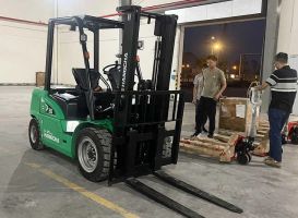 CÓ NÊN CHUYỂN TỪ XE NÂNG DẦU 3 TẤN SANG XE NÂNG ĐIỆN LITHIUM TẠI BÌNH DƯƠNG?