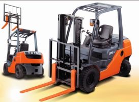 Dịch vụ cho thuê xe nâng tại Bình Dương - LH: 0967.580.676