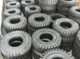 Bánh xe nâng tại Dĩ An
