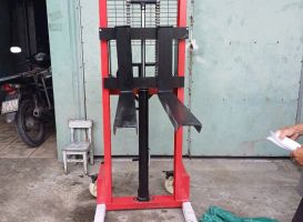 MUA XE NÂNG TAY CAO ĐỒNG NAI – GIẢI PHÁP NÂNG HẠ TỐI ƯU CHI PHÍ KHO VẬN